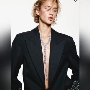 HM Lariat Necklace New with tags